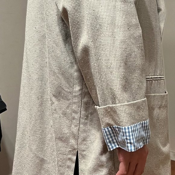 House of the Very Islands jacket - Picture 5 of 7